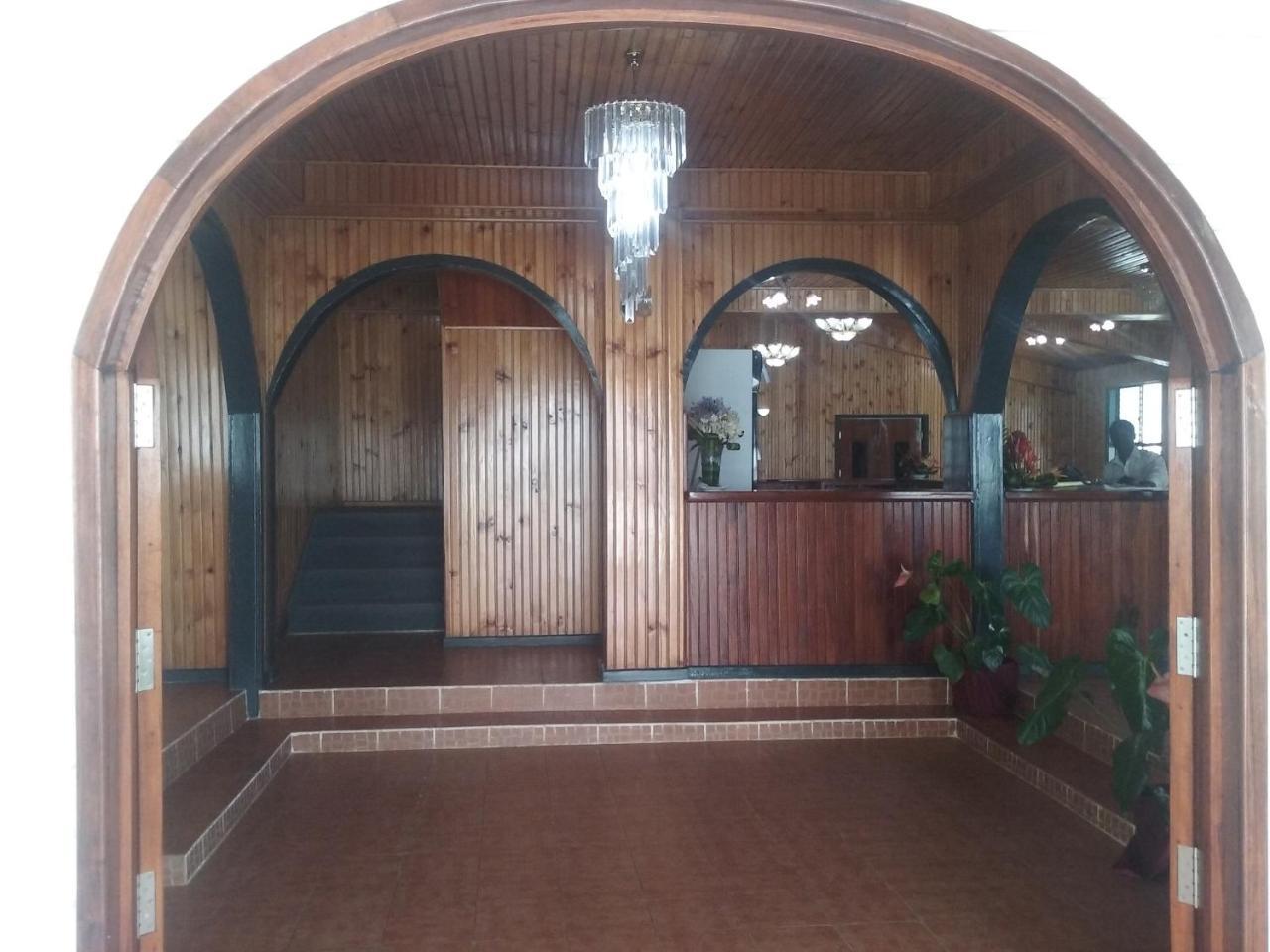 Mcroyal Hotel Mount Hagen Eksteriør bilde