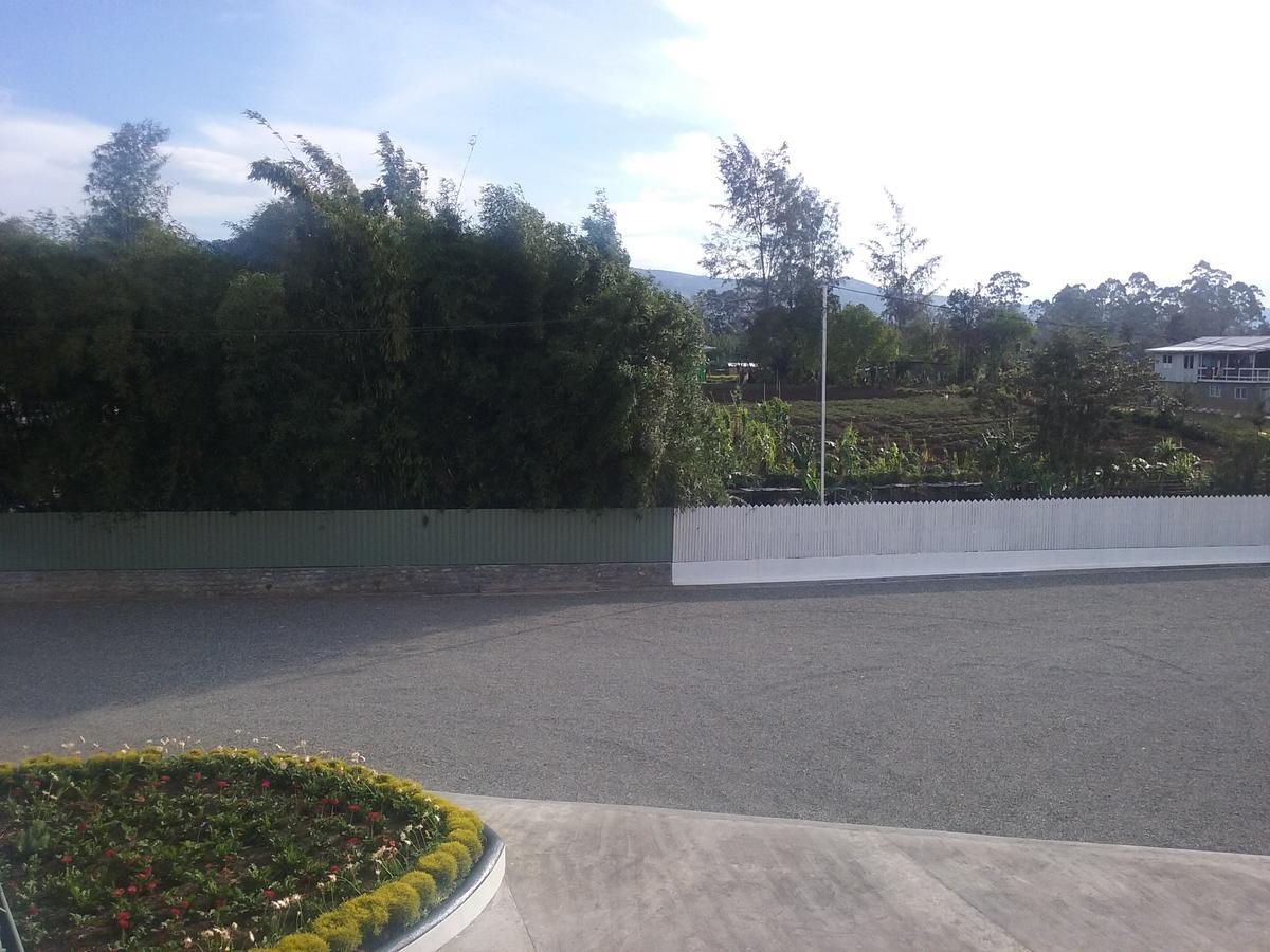 Mcroyal Hotel Mount Hagen Eksteriør bilde