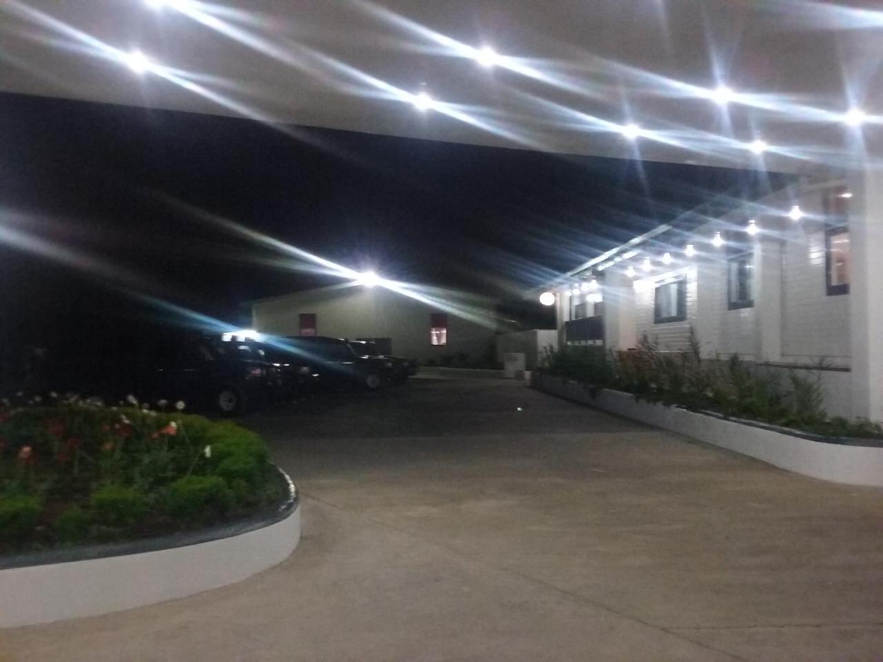 Mcroyal Hotel Mount Hagen Eksteriør bilde