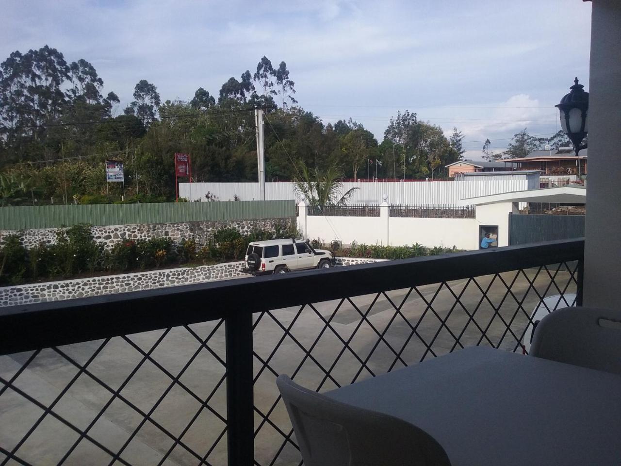 Mcroyal Hotel Mount Hagen Rom bilde